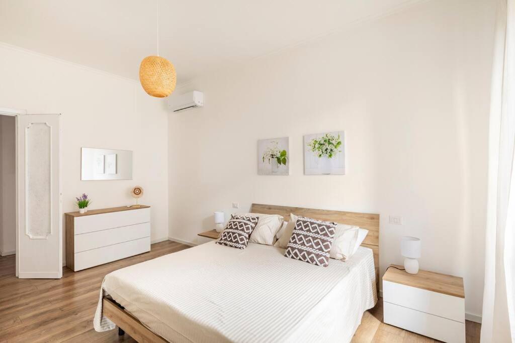Tibershome Home La Casa Sul Tevere Рим Екстер'єр фото