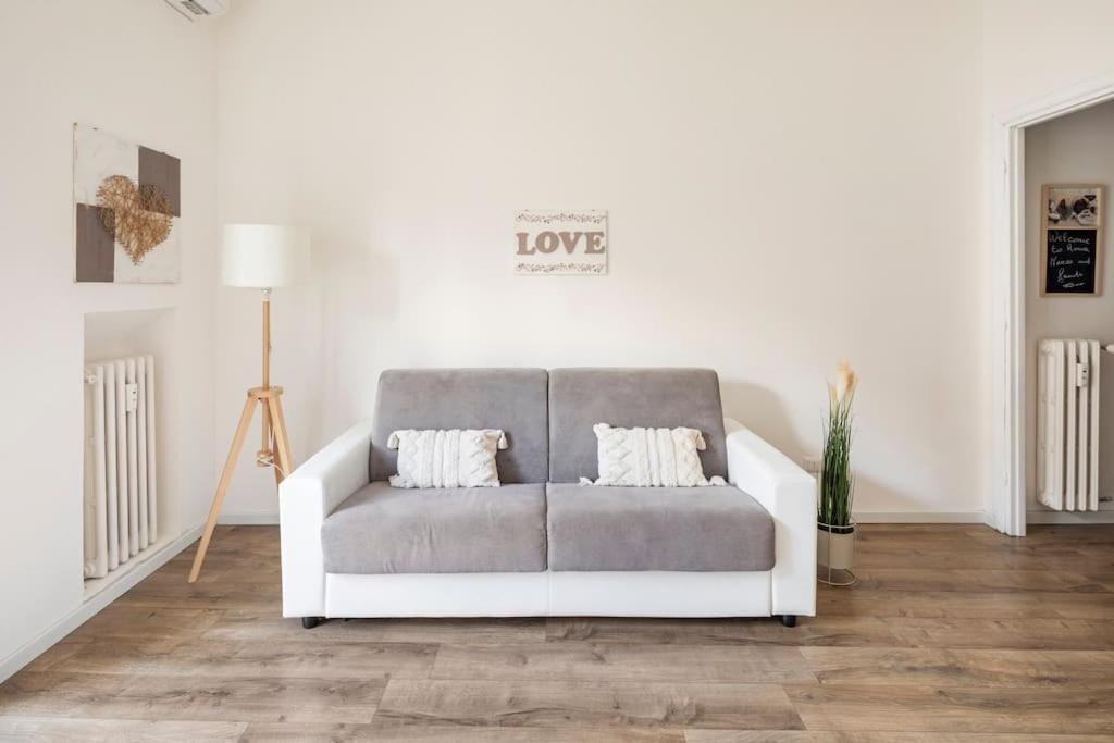 Tibershome Home La Casa Sul Tevere Рим Екстер'єр фото